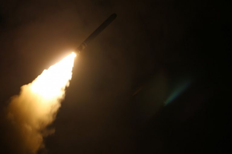 Trump ordenó en conjunto a Francia y Gran Bretaña un ataque contra Siria