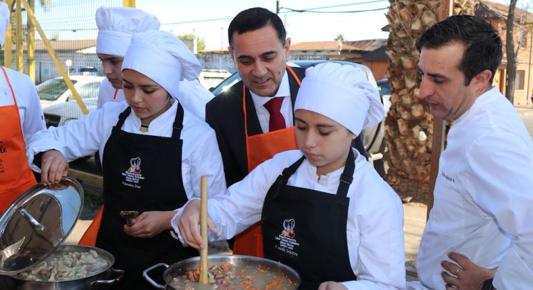 En Curicó culminaron celebraciones del "Día de la Cocina Chilena"