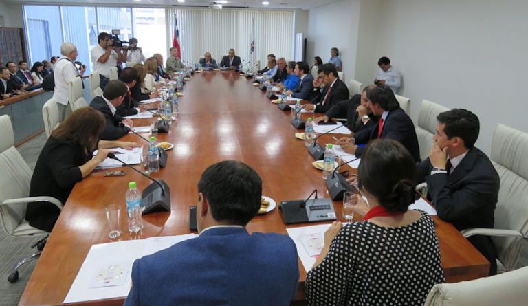 CORE incorpora nuevas comunas a plan de zonas rezagadas