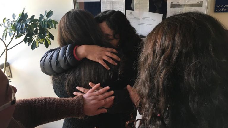 Absuelven a mujer que mató a su pareja en Hualañé