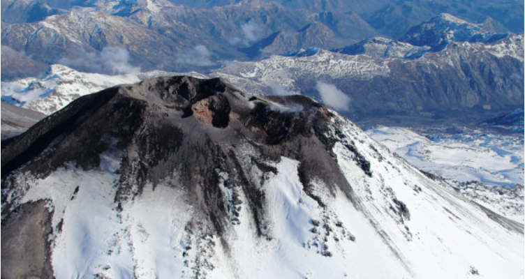 Llaman a la "tranquilidad" por situación de Volcán Chillán