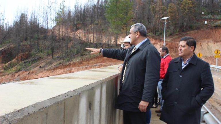Inspeccionan construcción de embalse que permitirá regar más de 250 hectáreas