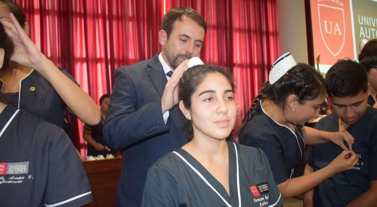 Estudiantes de enfermería inician prácticas en centros de salud