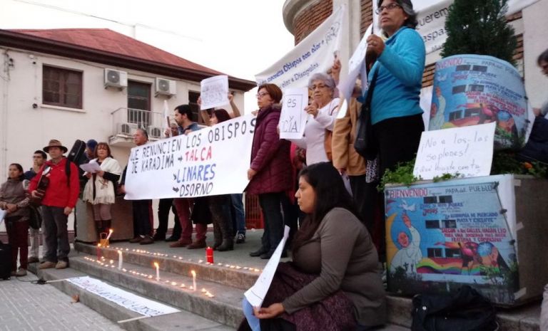 Laicos de Chile protestaron contra obispos formados por Karadima en Talca