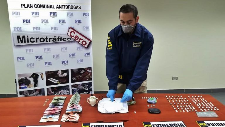 Desbaratan foco de venta de pasta base a metros de colegio