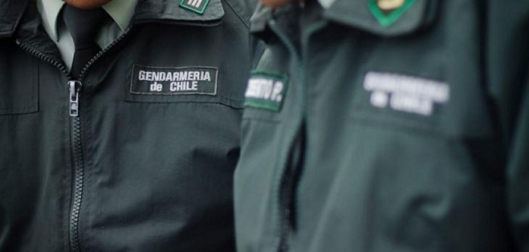 Gobierno llega a acuerdo con gendarmes movilizados y evita paro