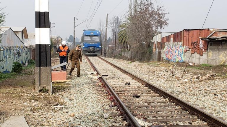 Mujer adulto mayor fallece atropellada por el tren
