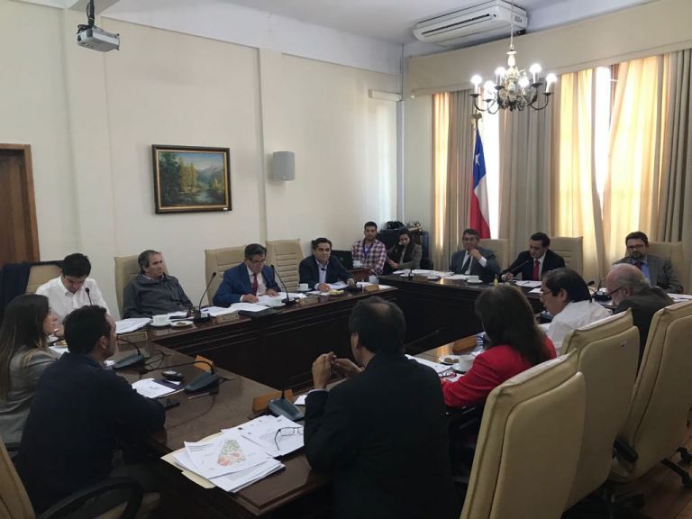 Plazoleta de población Luis Cruz Martínez llevará el nombre de Francisco Saavedra