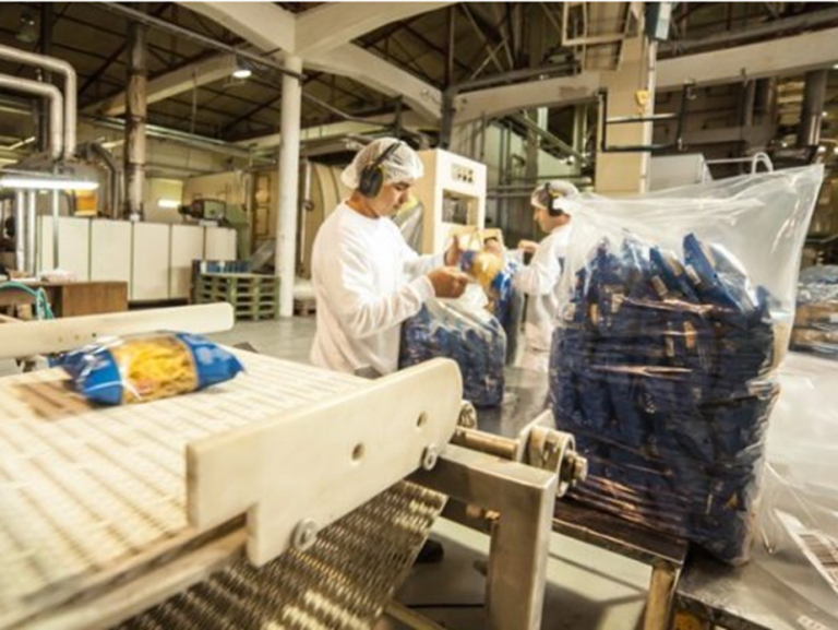 Quiebra de Pastas Suazo: piden que le compren su stock para poder pagar finiquitos