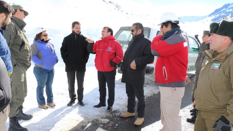 En reunión binacional en la cordillera reabren Paso Pehuenche