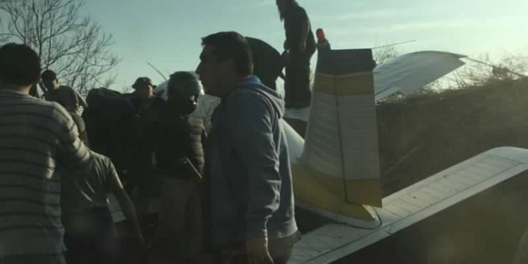 [AHORA] Avioneta cayó en el lado sur del aeródromo Tobalaba