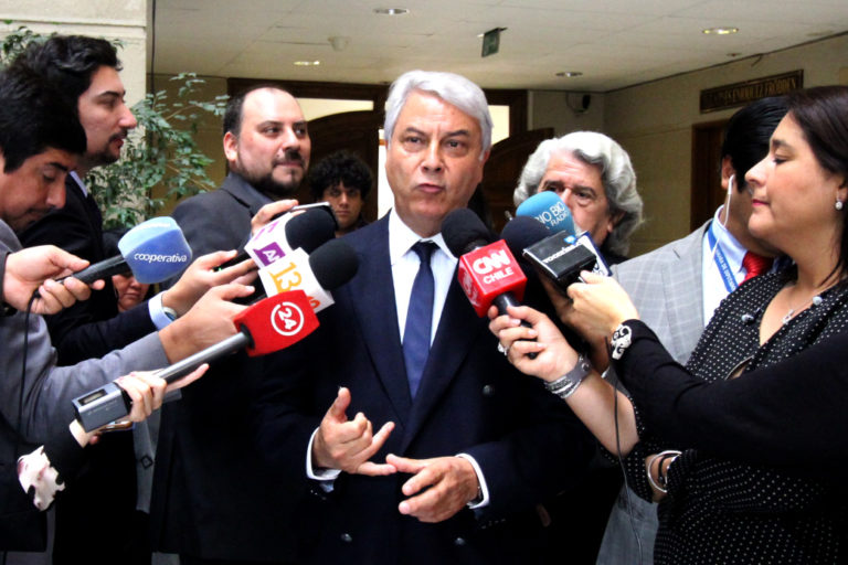 Solicitarán investigar eventual participación de chilenos en atentados a Venezuela