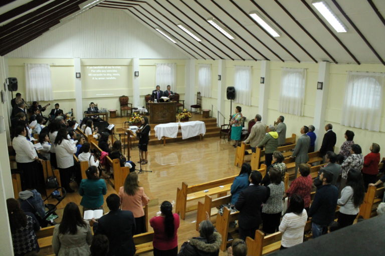 Molina entregó comodato para construir templo de la Iglesia Metodista Pentecostal de Chile