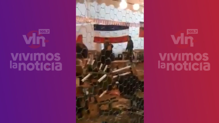 Se lanzaron sillas y mesas: Graban pelea en fonda de Talca