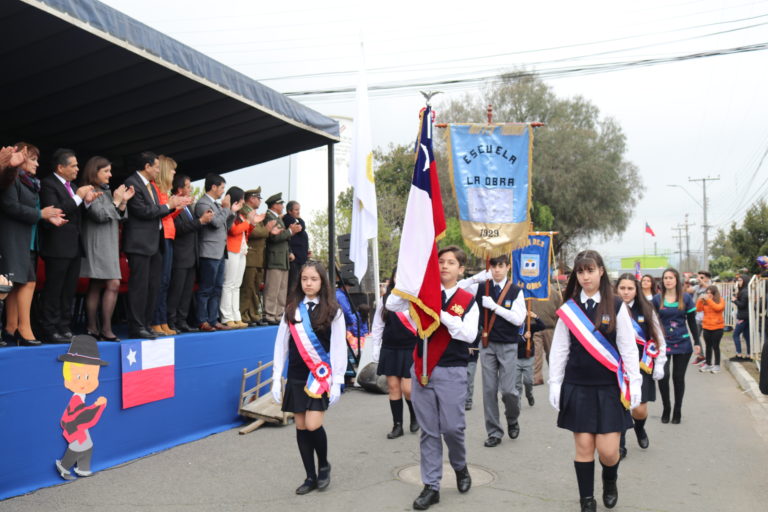 Gran convocatoria tuvo desfile cívico de Los Niches