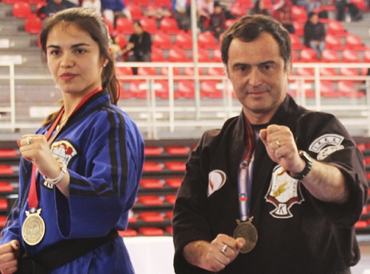 26 medallas cosechó la Escuela de Kenpo de Curicó en Encuentro de Artes Marciales