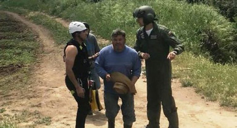 Rescatan a agricultor aislado en el río Mataquito