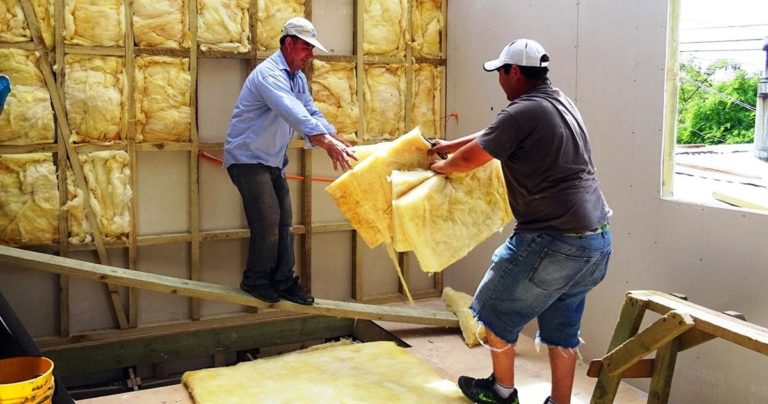 Más de 116 familias de Molina reciben subsidio de mejoramiento