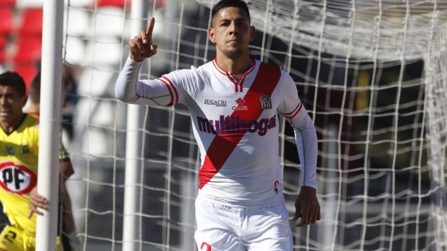 Curicó Unido confirma su permanencia en Primera División tras vencer a U. La Calera