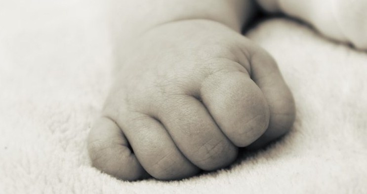 Formalizan a joven que mató a su bebé y lo ocultó bajo el colchón