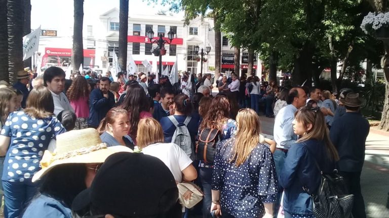 Manifestación del sector público interrumpió aplicación de PSU en Curicó