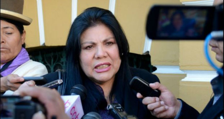 Norma Piérola, la admiradora de Bolsonaro que postulará a la presidencia de Bolivia para sacar a Evo