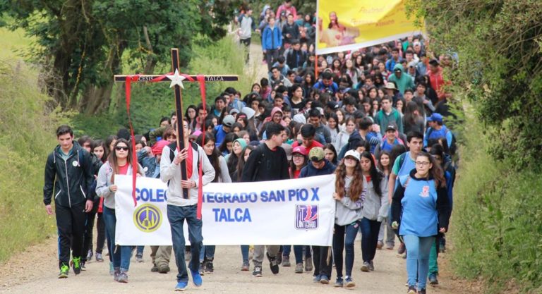 Iglesia convoca masiva peregrinación juvenil para este sábado