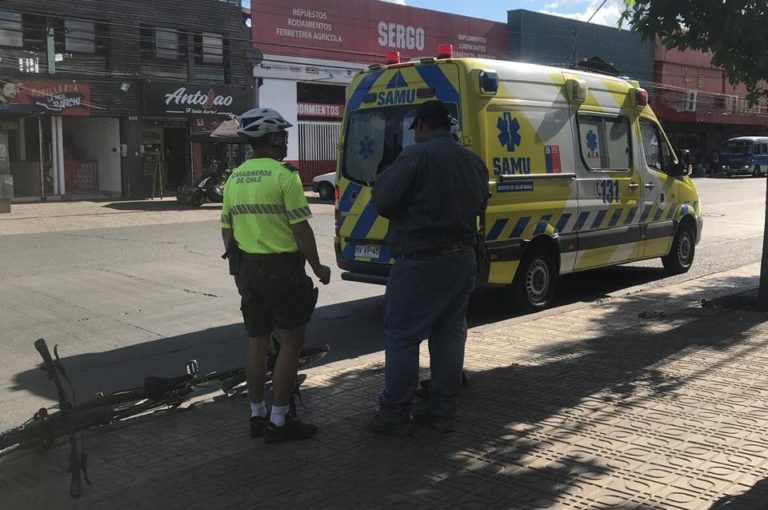 Trabajador de compañía eléctrica implicado en violenta colisión de tránsito