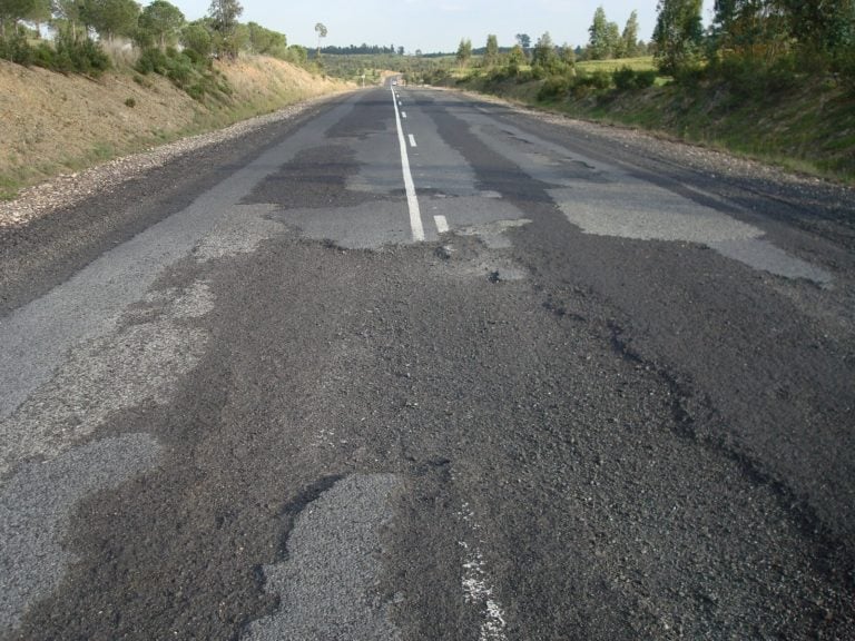 Denuncian mal estado del camino a Llico y subida a Lipimávida