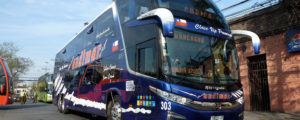 Pasajeros sostienen que empresa de buses se niega a utilizar paraderos ubicados en Avenida Alessandri