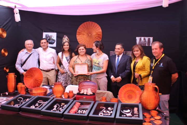 Creadora de Temuco ganó el premio al Mejor Artesano de la Fiesta de la Vendimia 2019
