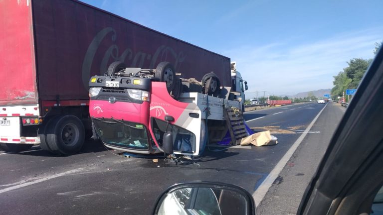 Nuevo accidente de tránsito en cercanía de cruce Lontué