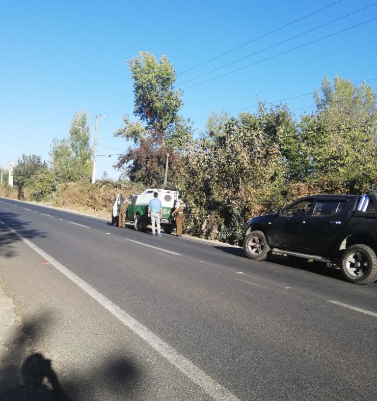 Hombre fue detenido por tocaciones a joven a bordo de minibús en Romeral