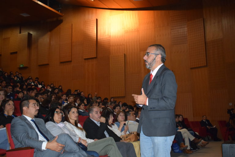 DAEM de Curicó impulsa ciclo de capacitaciones de “Diversidad Sexual e Identidad de Género en la Gestión Pública”