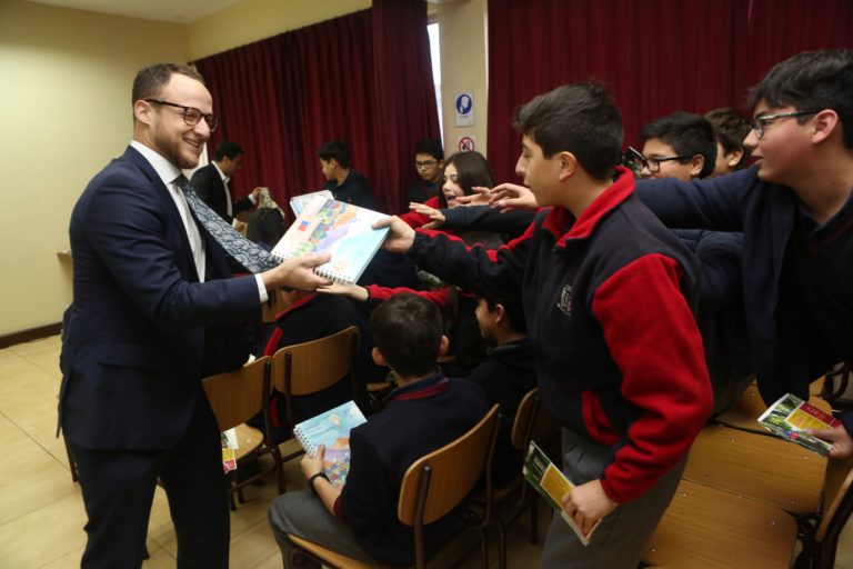 Gobierno Regional realizó exposición sobre métodos para proteger el medio ambiente