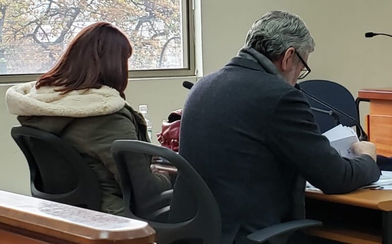Dirigenta de Afusam enfrenta a la justicia por delito de injurias contra funcionario de Cesfam Los Aromos