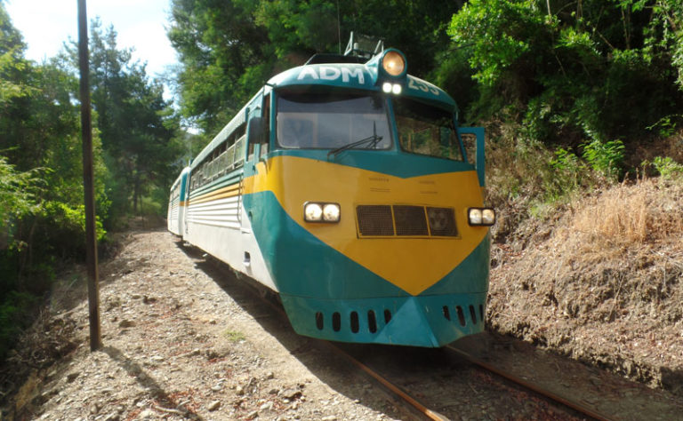 Hallan tren del Ramal Talca-Constitución que estaba extraviado con siete personas a bordo