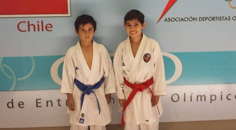 Curicanos fueron vicecampeones en Sudamericano de Karate en Bolivia