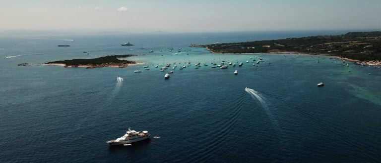 Video muestra los graves efectos de los yates en el fondo del mar Mediterráneo