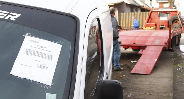 Municipio retirará automóviles abandonados en la vía pública