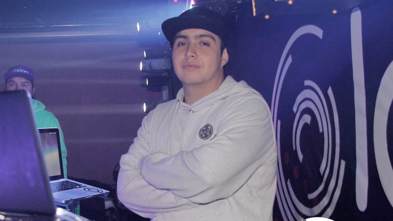 Joven DJ curicano lleva dos días extraviado