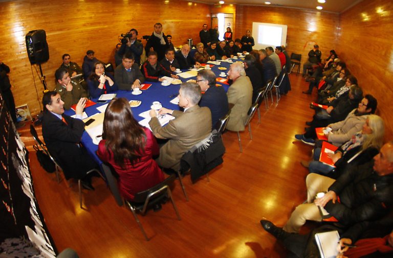 Consejo Comunal de Seguridad Pública se reunió para evaluar las acciones contra la delincuencia en Curicó