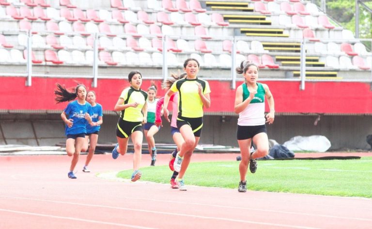 70 millones irán al deporte curicano tras entrega de subvención