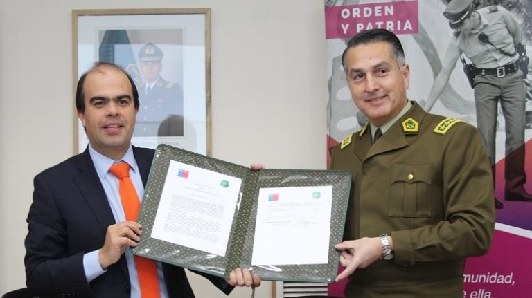Carabineros serán capacitados por Senda para fortalecer prevención de consumo de drogas y alcohol