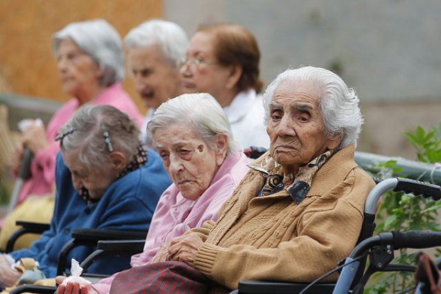 Gastroenterólogos alertan sobre las enfermedades digestivas más frecuentes en adultos mayores