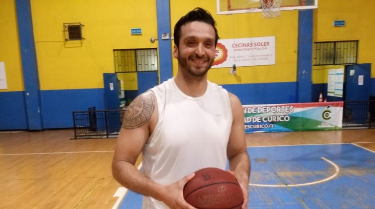 Sebastián Sáez y el partido ante Sportiva Italiana: “Queremos seguir en la senda de los triunfos”