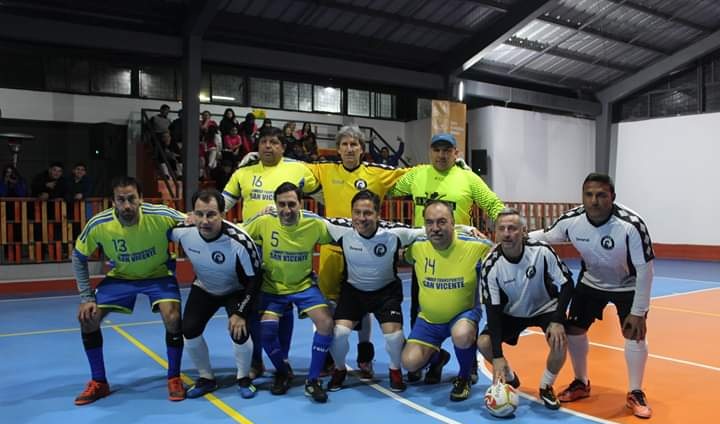 Con Show Gol se inauguró remodelación del Gimnasio Municipal de Romeral