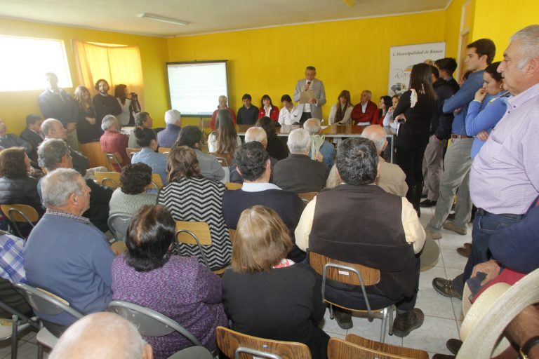 Autoridades locales y de gobierno visitaron sector El Parrón de Rauco