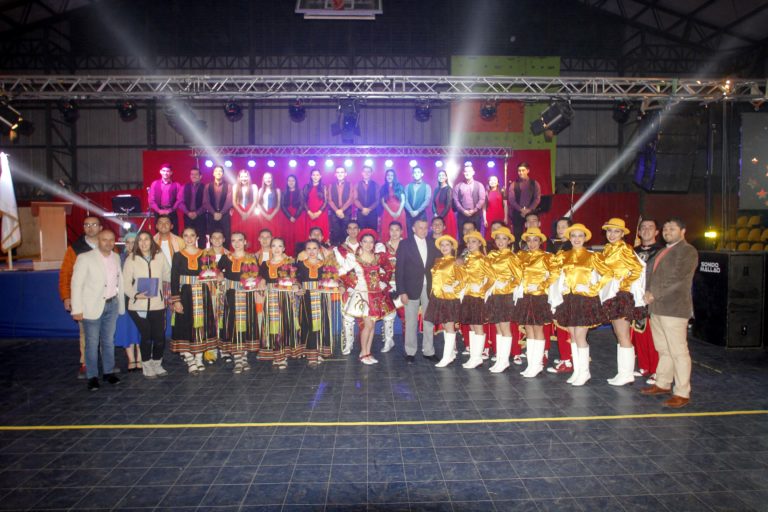 Ballet Folclórico Sub Terra se presentó ante doscientas personas en Rauco