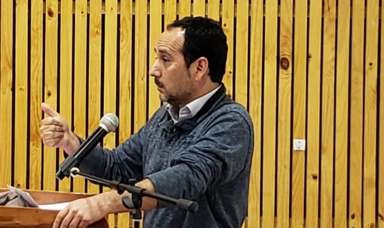 Diputado Núñez llamó a los curicanos a organizarse y defender el acceso al agua